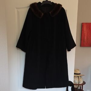 Vintage Black Coat with Brown Fur Collar